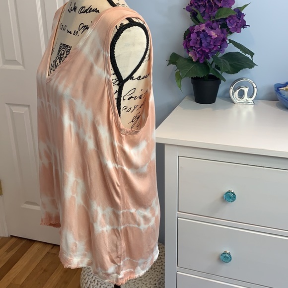 Allison Joy Deep V Tie Dye Tank Frayed Hem NWOT - Picture 3 of 5